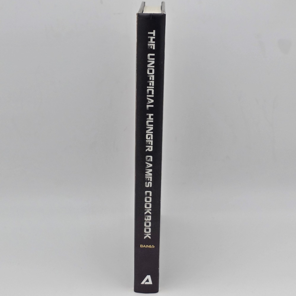 Hunger Games Cookbook All Ages Hardcover Black 150+ Recipes Fan Gift Dystopian - Picture 3 of 8